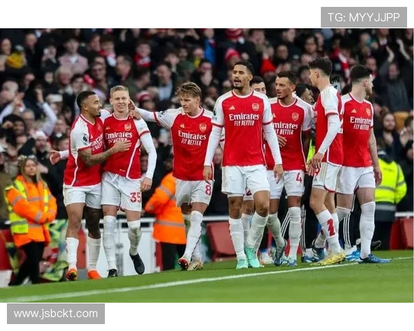 伊普斯维奇足球俱乐部历史辉煌与未来发展展望