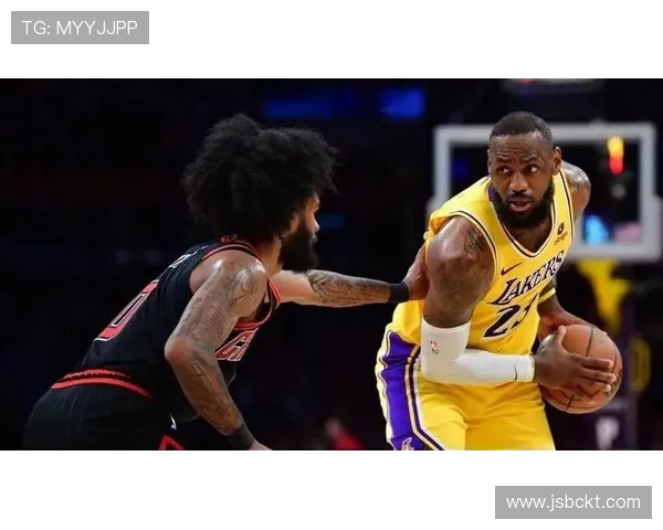 湖人队豪取五连胜詹姆斯再创里程碑浓眉统治内线展现冠军气势