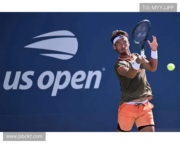 网球世界新星崛起 年轻球员在国际大赛中大放异彩