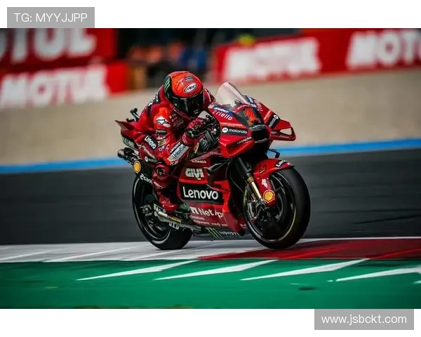MotoGP赛事回顾与展望 车手竞争激烈 新赛季技术革新引发关注