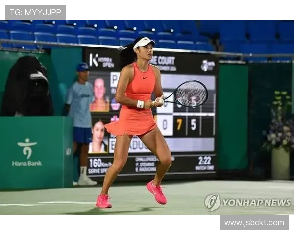 世界网坛新赛季焦点对决名将状态回暖引发关注年轻力量崛起巡回赛