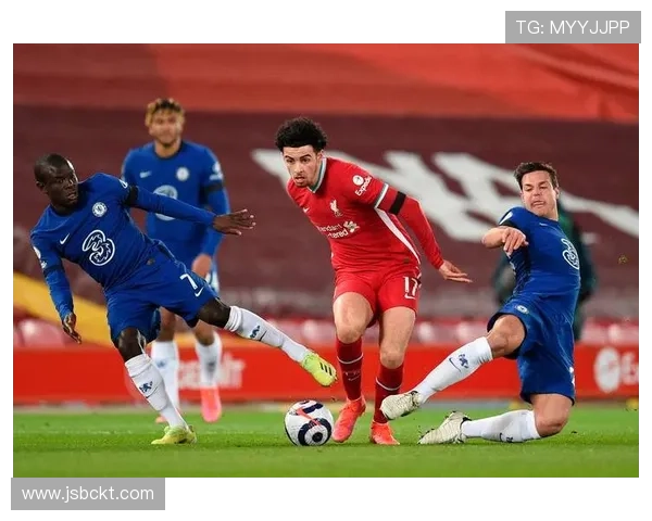 博尔顿俱乐部迎来新阶段管理调整与赛季规划全面推进球迷期待未来表现提升